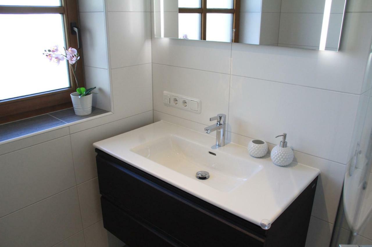 Apartment "Kuenstlhaeusl" Jochberg Bagian luar foto